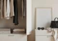 découvrez comment accessoiriser votre garde-robe minimaliste avec créativité, sans avoir à dépenser davantage. apprenez des astuces pratiques pour réutiliser vos accessoires et maximiser votre style tout en gardant une approche éthique et durable de la mode.